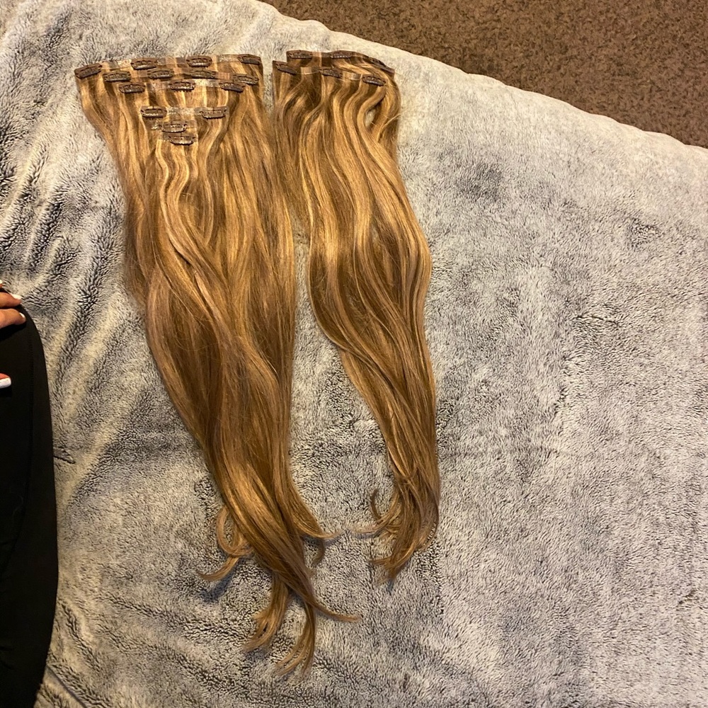 Foxy locks 24 inch clip in extensions